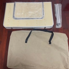 キャンプ　テーブルの画像