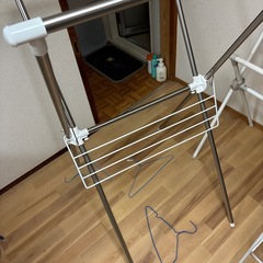 室内物干しの画像