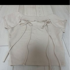 【新品未使用】胸空きレースアップリボン半袖ニットプルオーバーTシャツカットソーの画像