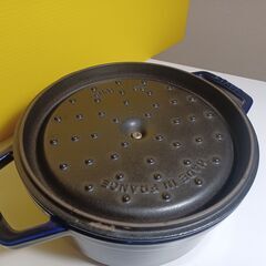 ストウブ　２２センチの画像