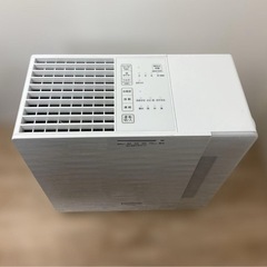 Panasonic 気化式加湿機 ホワイト FE-KFR05 21年製
の画像