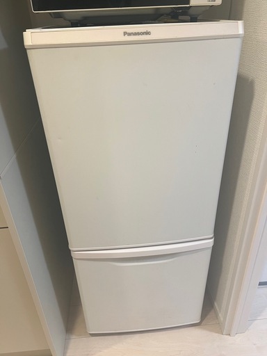 冷蔵庫と電子レンジ
