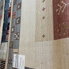 子供部屋用北欧風カーペットの画像