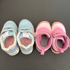 ベビーNew Balanceスニーカーの画像
