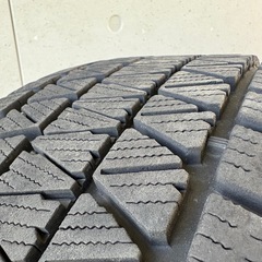 RAV4 ハリアー　ブリヂストン製　スタッドレス　225/60R18の画像