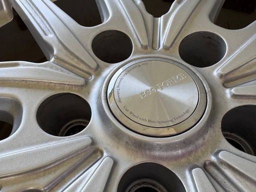 RAV4 ハリアー　ブリヂストン製　スタッドレス　225/60R18