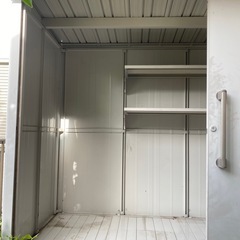 ヨド物置　倉庫　収納庫の画像