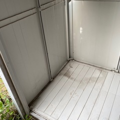 ヨド物置　倉庫　収納庫の画像