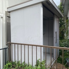 ヨド物置　倉庫　収納庫の画像