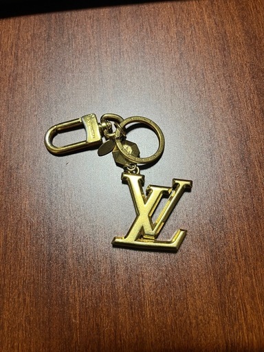 Louis Vuitton ルイ・ヴィトン　ゴールド キーホルダー　キーリング