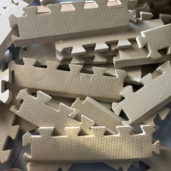 ジョイントマット厚み1.5cm38センチほど　大量セットの画像