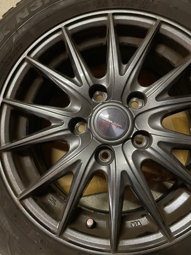 スタッドレスタイヤホイールセット　195/60R15
