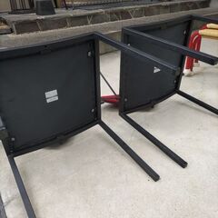内田洋行のイス2脚の画像