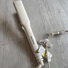 サロニア　ストレートアイロンの画像