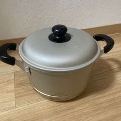 鍋　両手鍋の画像