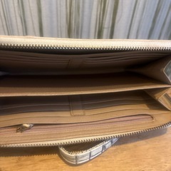 お財布バッグの画像
