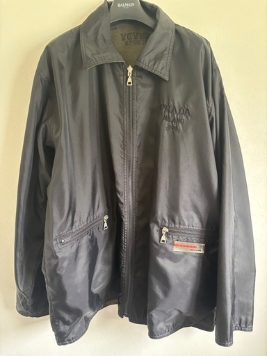 PRADA ロゴプリントジャケット グレー