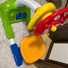 アンパンマン乗り物の画像