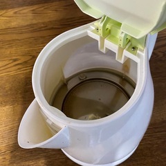 電気ケトルの画像