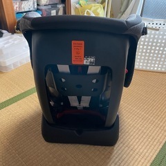 チャイルドシート 黒色の画像