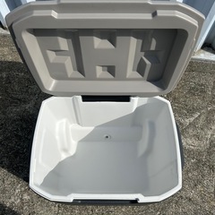 中古品　コールマンホイールクーラーボックス　47Lの画像