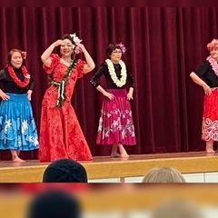 住之江区老人福祉センターフラダンスサークルの画像