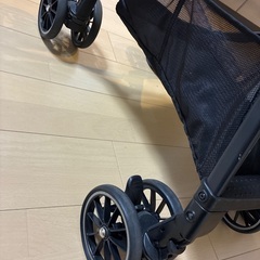 combi ベビーカー　エスカルゴ　エッグクッションの画像