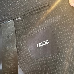 asos 黒ストライプ　冬生地 スーツの画像