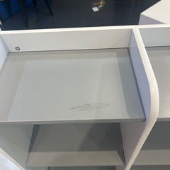 3段絵本ラックの画像