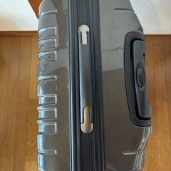 スーツケースの画像