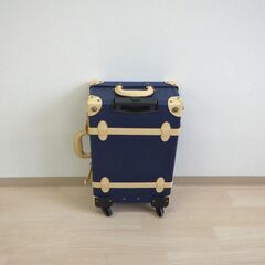 トランクスーツケース（ネイビー）【小金井市民限定】（小金井市再生家具）品番：10-01-04 ※新規優先の画像