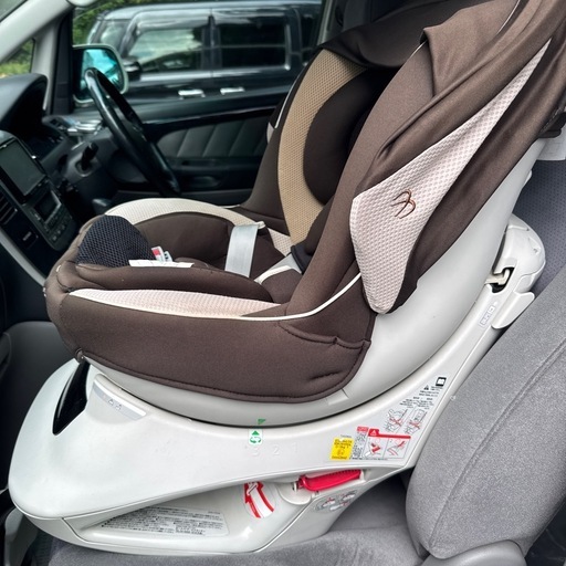 【美品】チャイルドシート