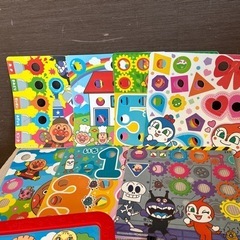 交渉中です。アンパンマンの知育玩具の画像