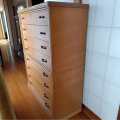 タンスの画像