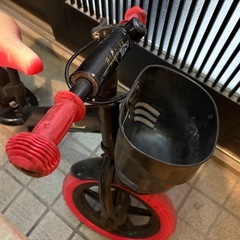 子供用ストライダーの画像