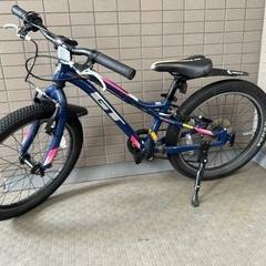 キッズGT STOMPER PRIME20ネイビーの画像