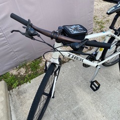 トレック　クロスバイクの画像