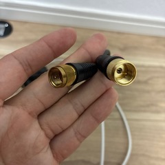 SP2A-K77 分波器 4K8K対応　アンテナケーブル付きの画像