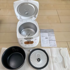  原価　約9,000円　使用数少なめ　美品 ヤマダ電機 炊飯器 マイコン式 5.5合炊き 早炊メニュー  YECM10G1 ヤマダ電機 オリジナル の画像