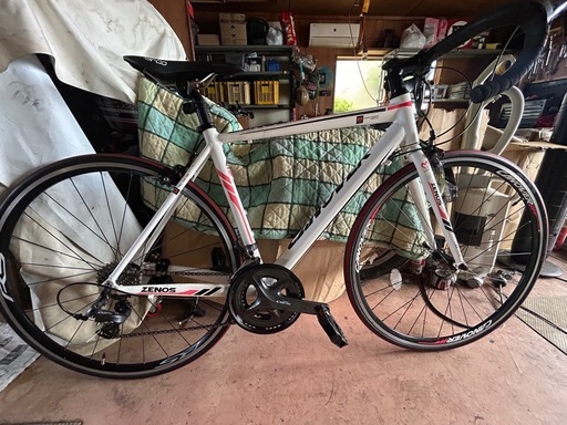 商談入りました 自転車 ロードバイク  CANOVER zenos