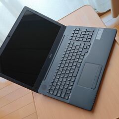 Fujitsuノートパソコンの画像