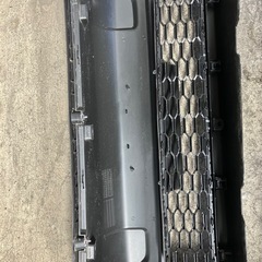スズキ　ジムニーシエラJB74 純正フロントバンパーの画像