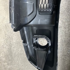 スズキ　ジムニーシエラJB74 純正フロントバンパーの画像