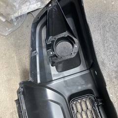スズキ　ジムニーシエラJB74 純正フロントバンパーの画像