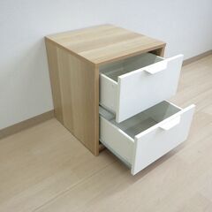 ベッドサイドチェスト２段【小金井市民限定】（小金井市再生家具）品番：10-01-09 ※新規優先の画像