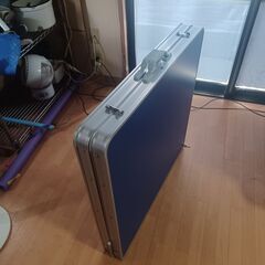 コンパクト卓球台の画像