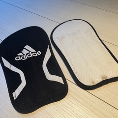 すねあて　シンガードの画像