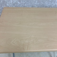 500円‼︎折りたたみ机の画像