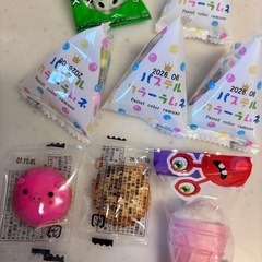 台湾フルーツティー・お菓子の画像