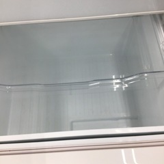 #J-19【ご来店頂ける方限定】TOSHIBAの3ドア冷凍冷蔵庫ですの画像